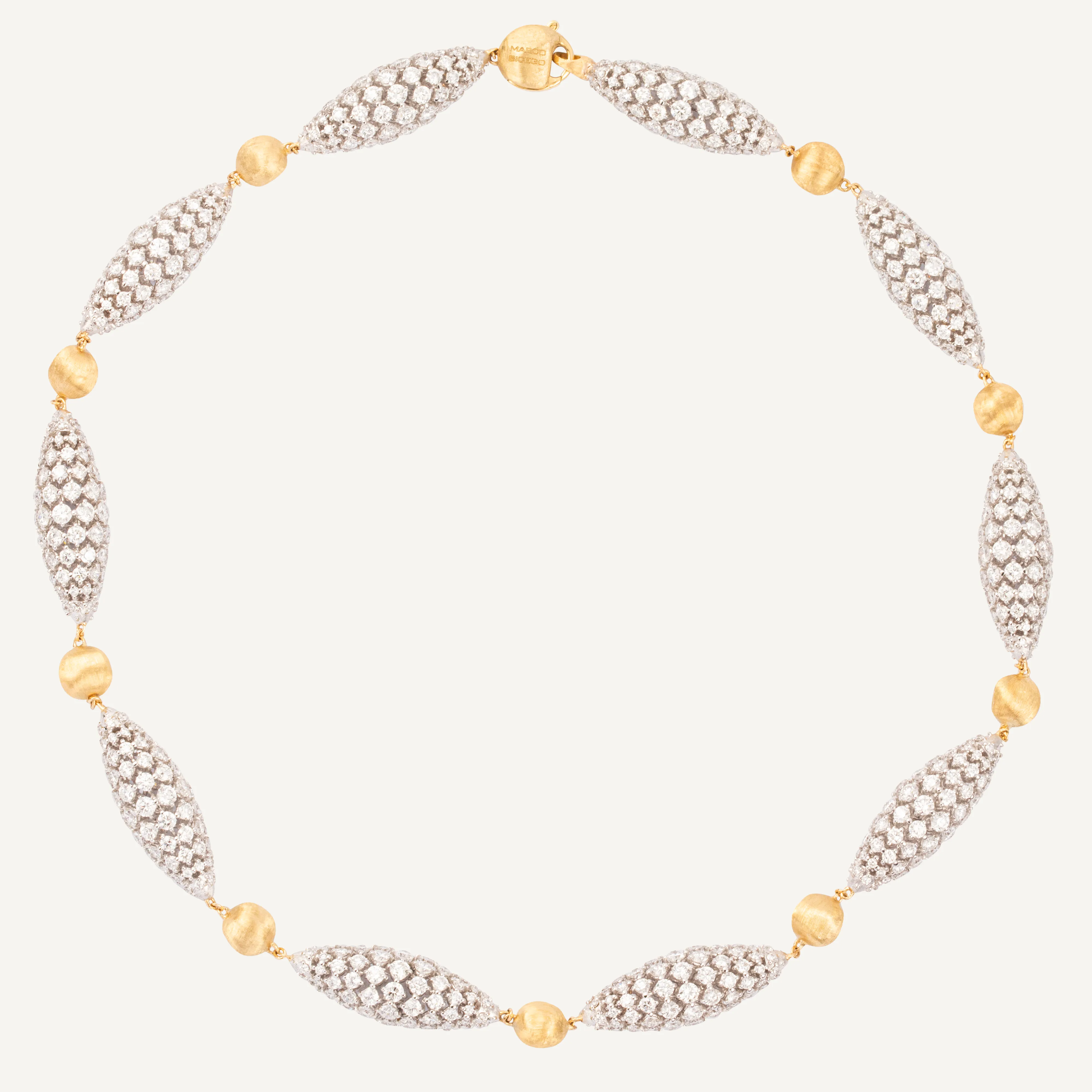 18K Yellow Gold Round Necklace With Diamond Elements