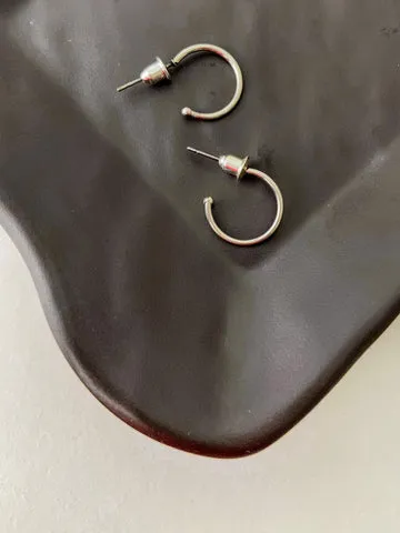 6 pack small silver hoops Earrings