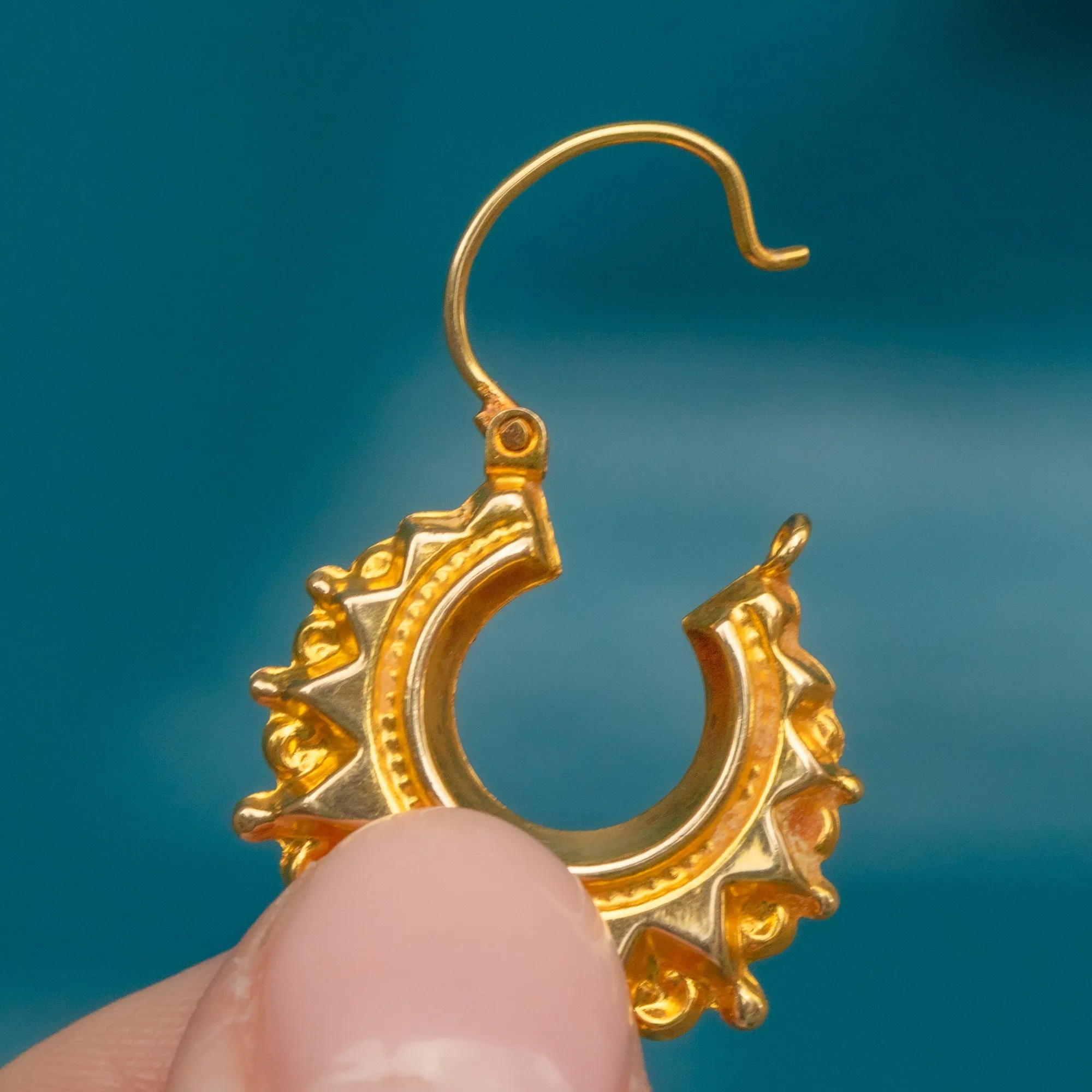 9ct Gold Sunburst Creole Hoop Earrings- 20mm