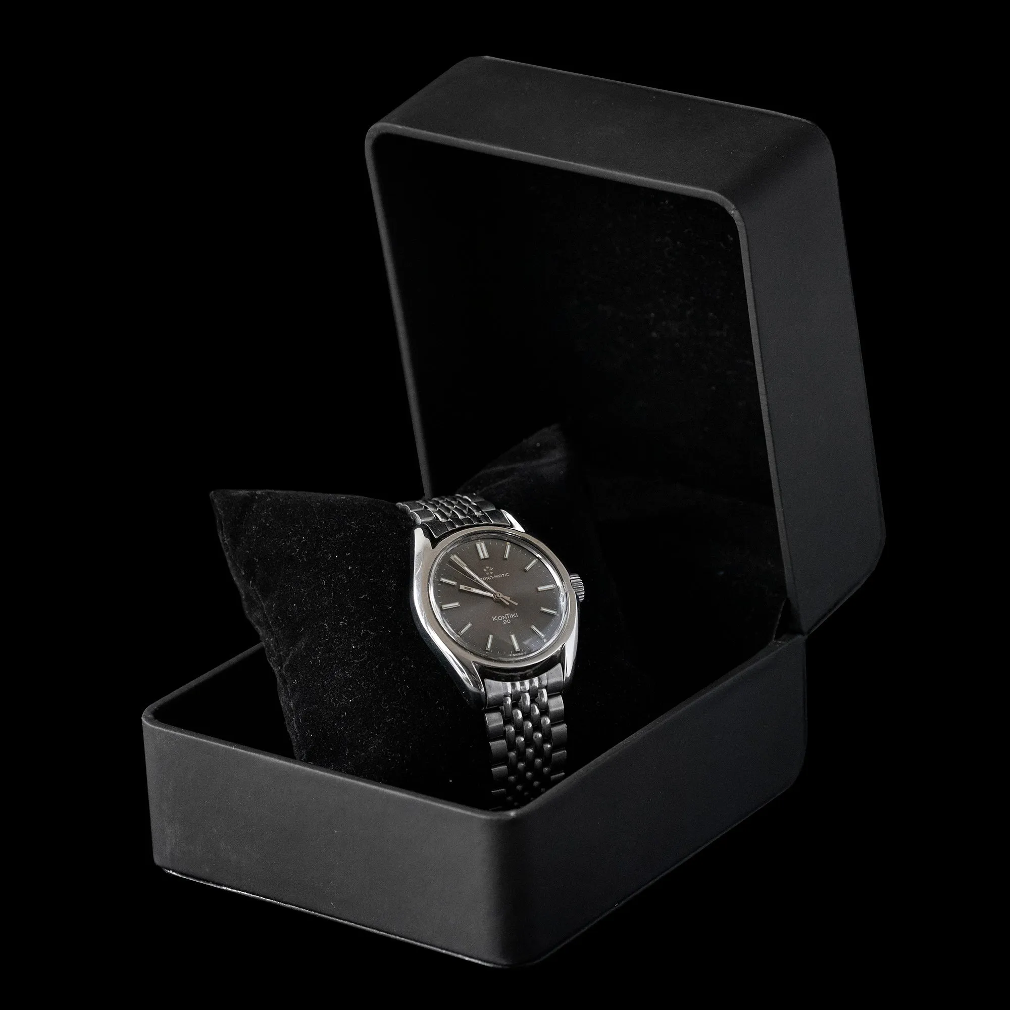 Eterna - 1960s Kontiki 20