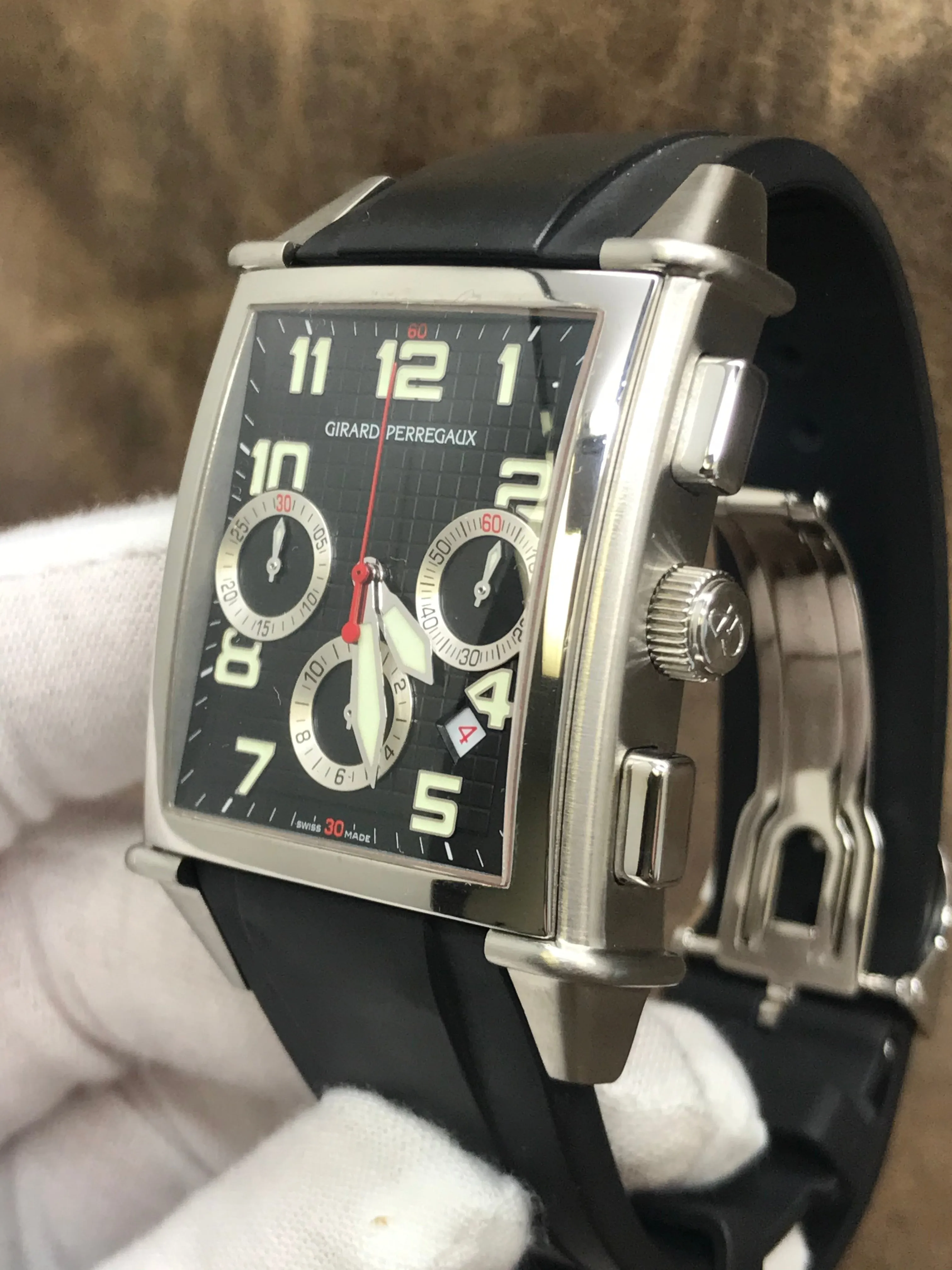 Girard Perregaux Vintage 1945 25840 Black Dial Automatic Men's Watch