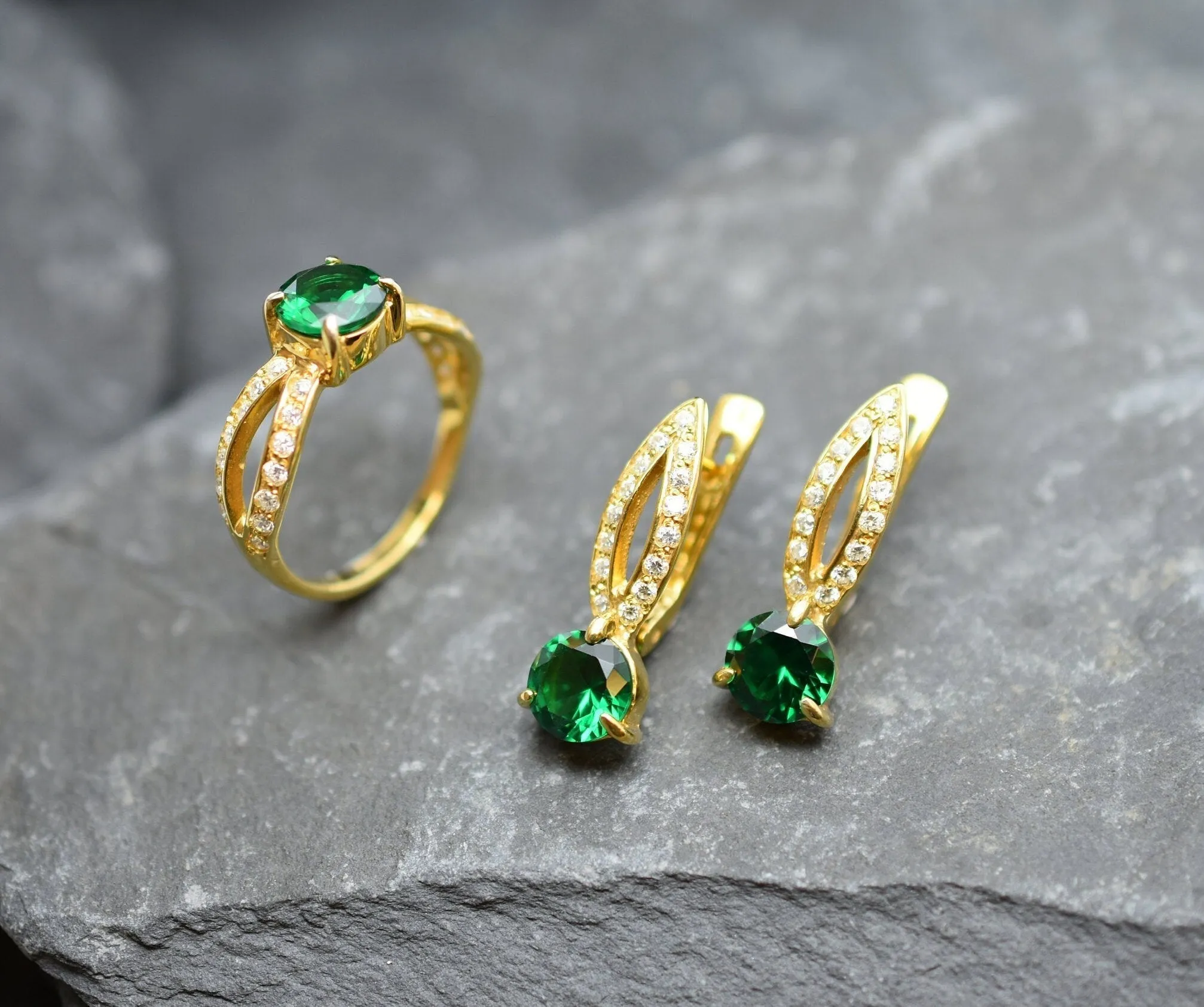 Gold Emerald Ring - Vintage Emerald Ring - Solitaire Emerald Ring