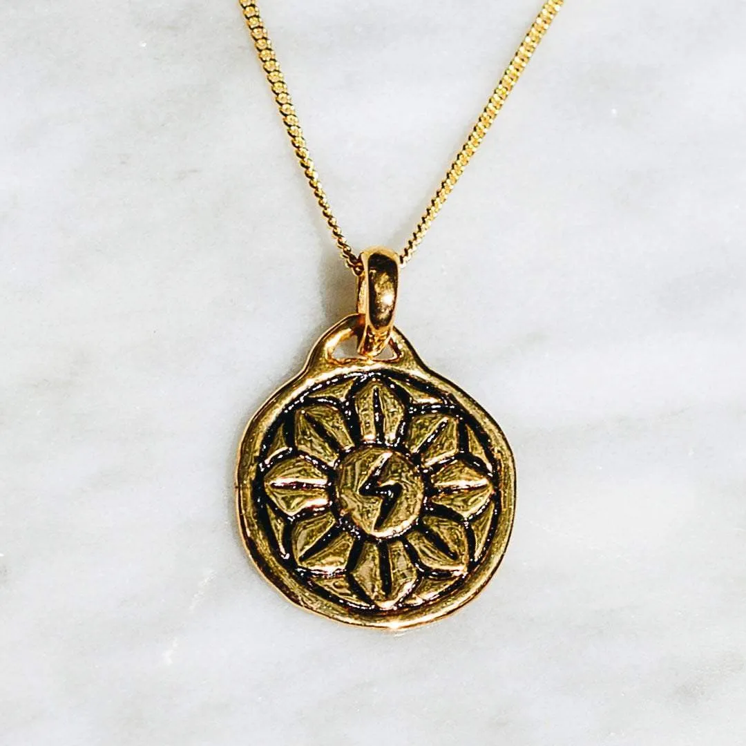 GOOD LUCK DESERT FLOWER PENDANT NECKLACE | 24K GOLD PLATED