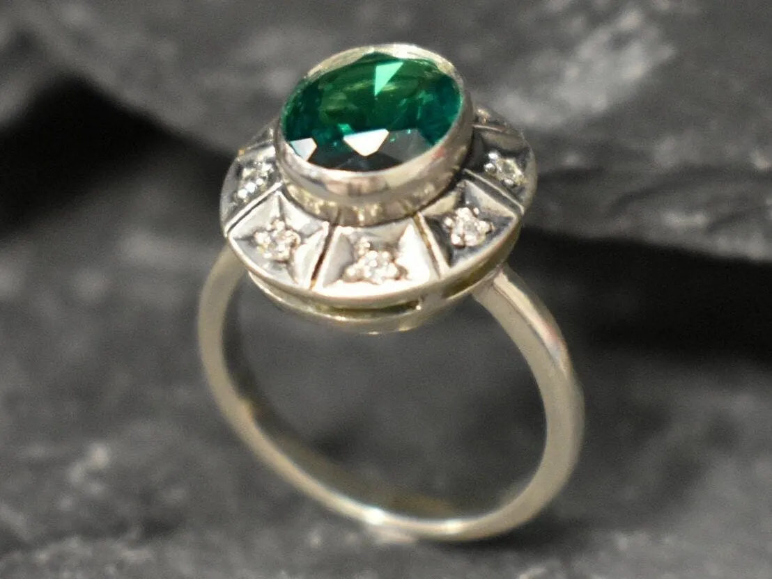 Green Emerald Ring - Green Boho Ring - Vintage Tribal Ring