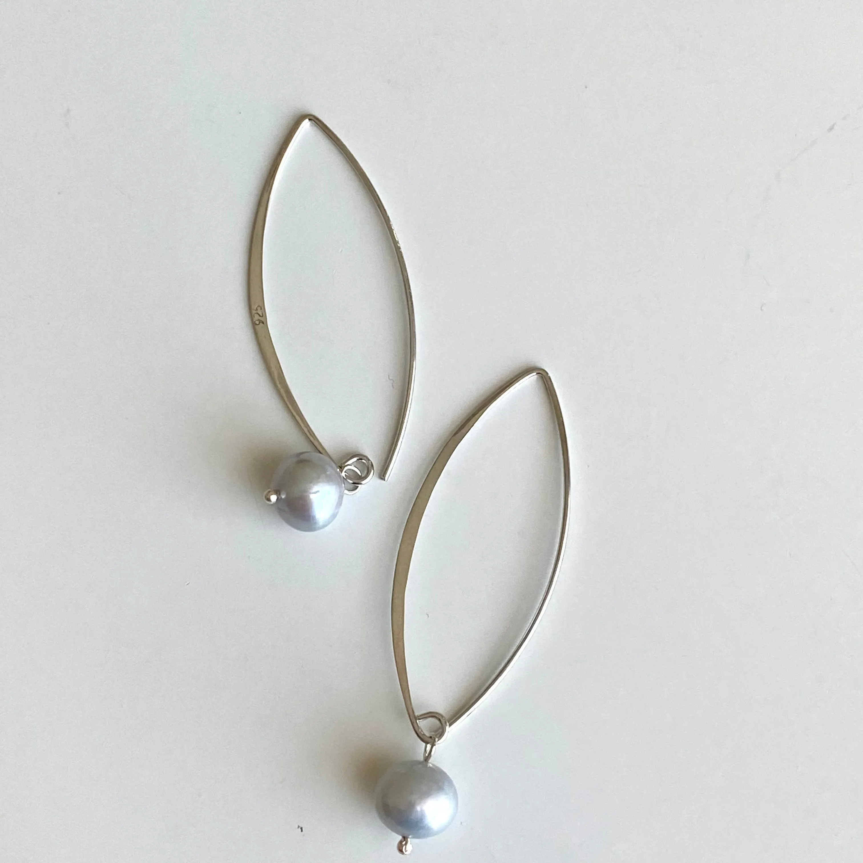Long Sterling Silver Threader Earrings with Grey Pearl Drop