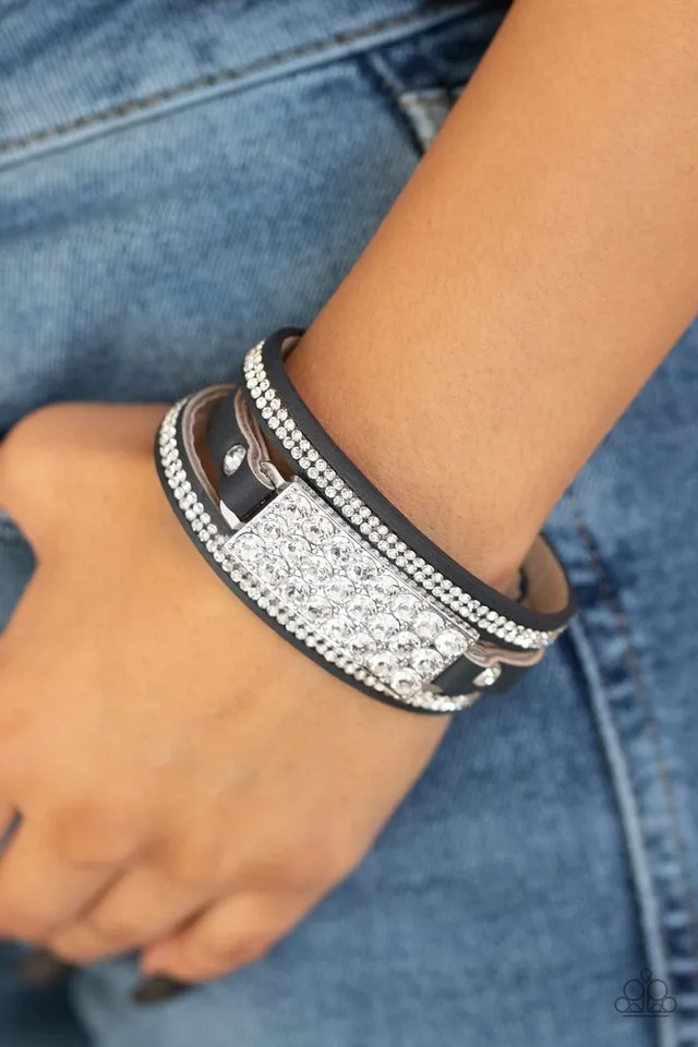 Paparazzi Bracelet ~ Shockingly Sparkly - Blue