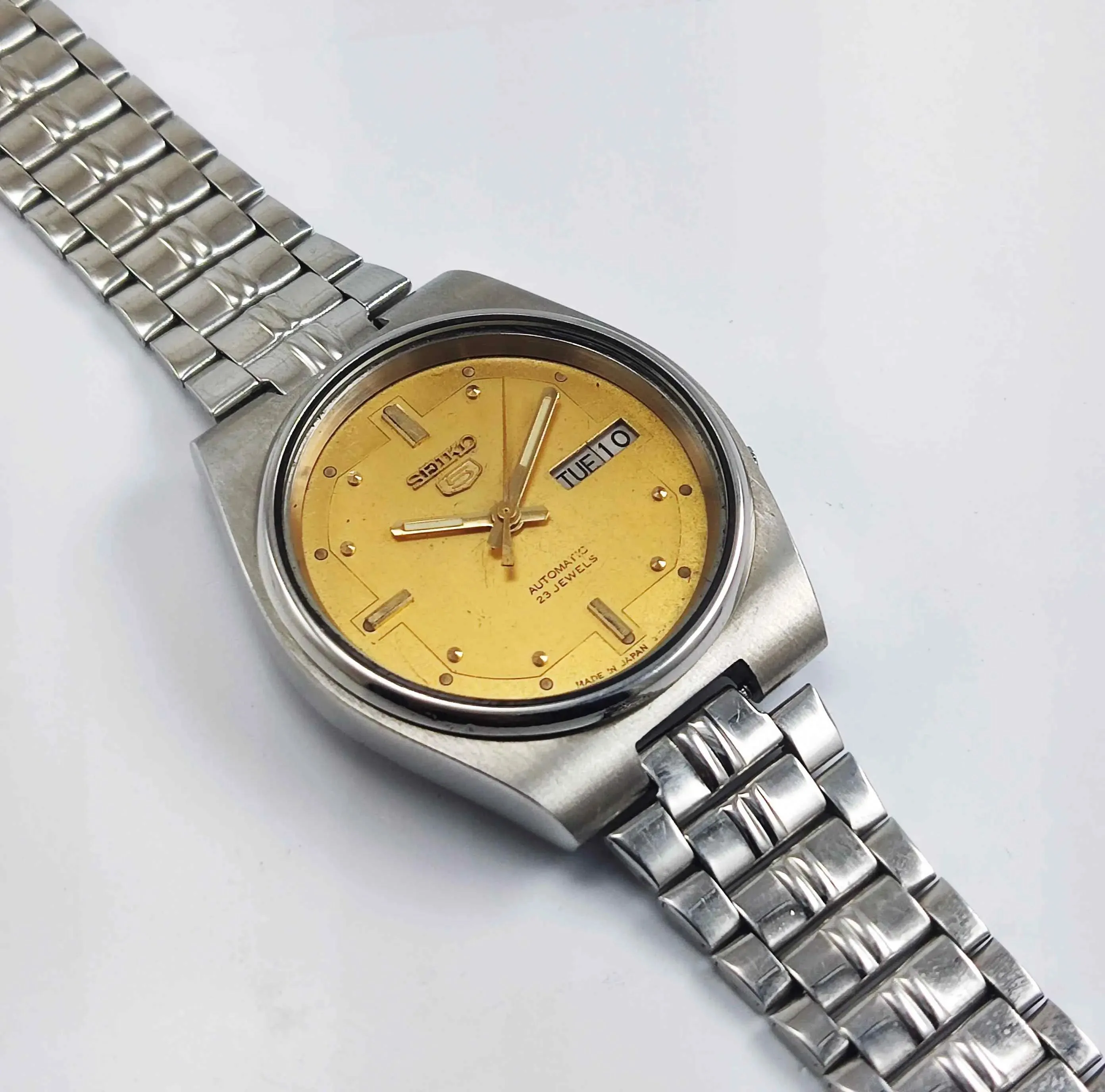 Seiko 5 Automatic 7009A  17 Jewels Golden Dial Men's Watch