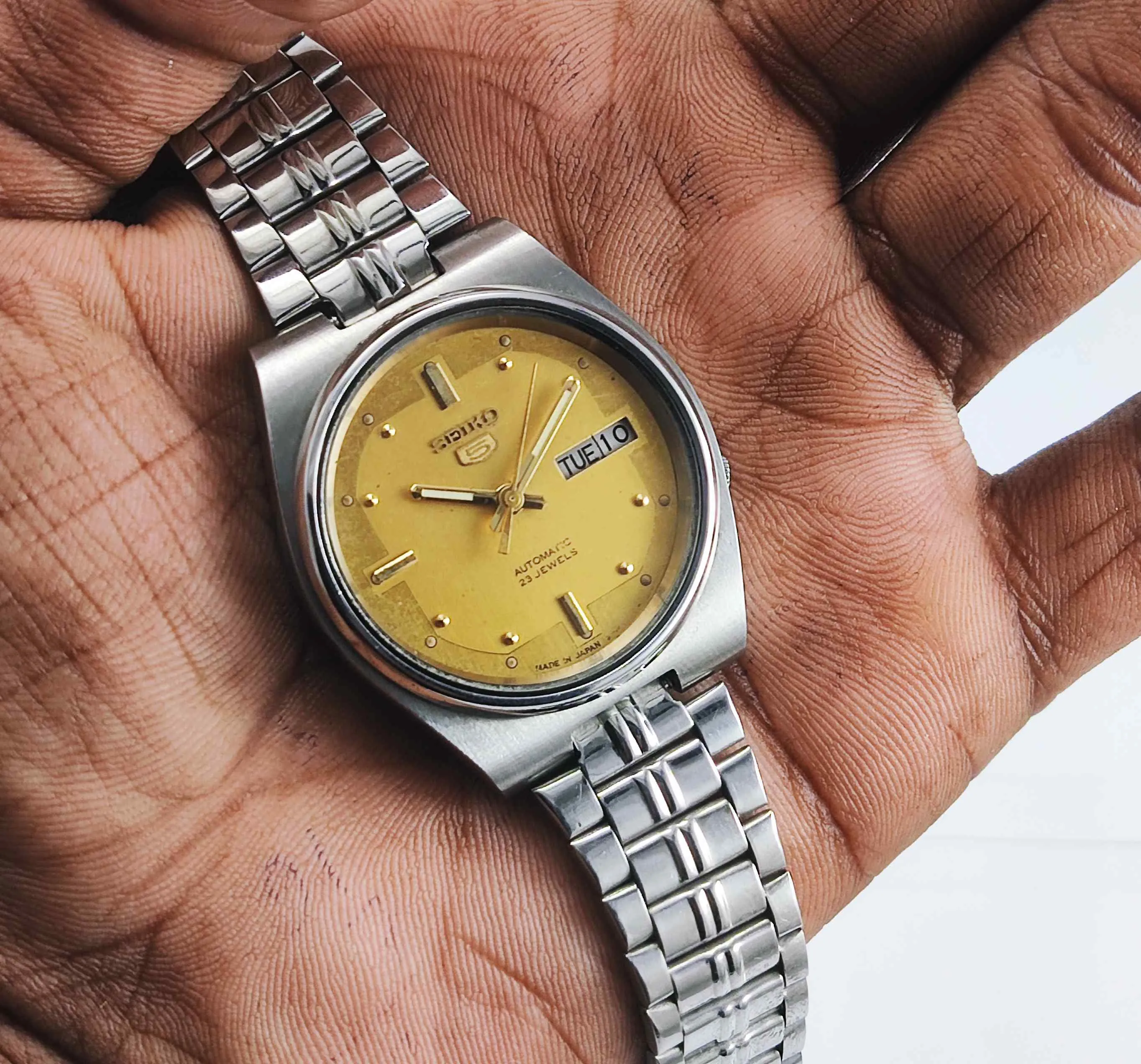 Seiko 5 Automatic 7009A  17 Jewels Golden Dial Men's Watch