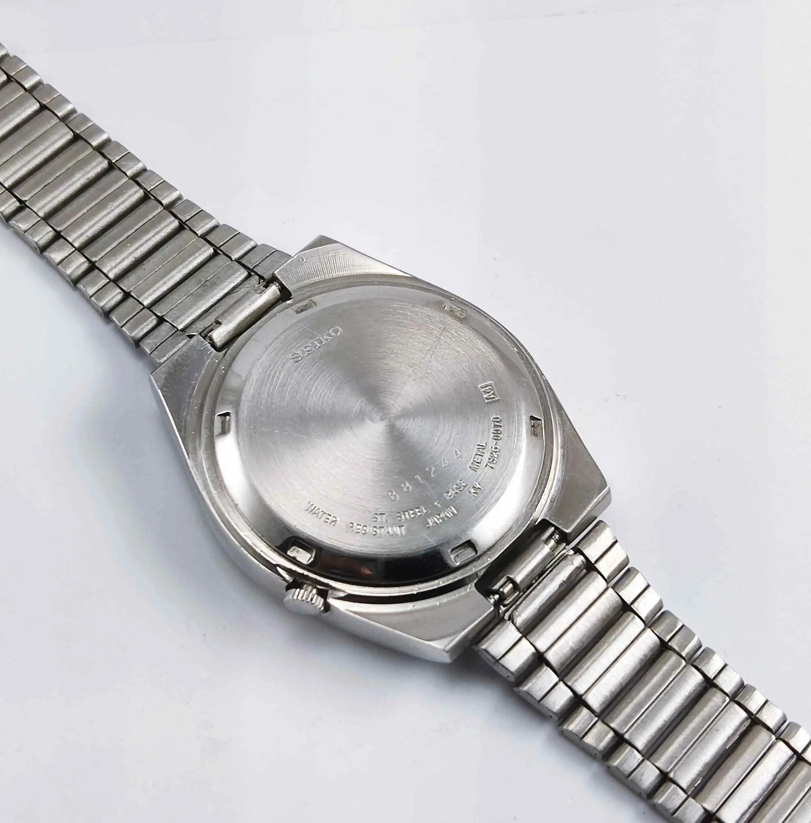 Seiko 5 Automatic 7009A  17 Jewels Golden Dial Men's Watch