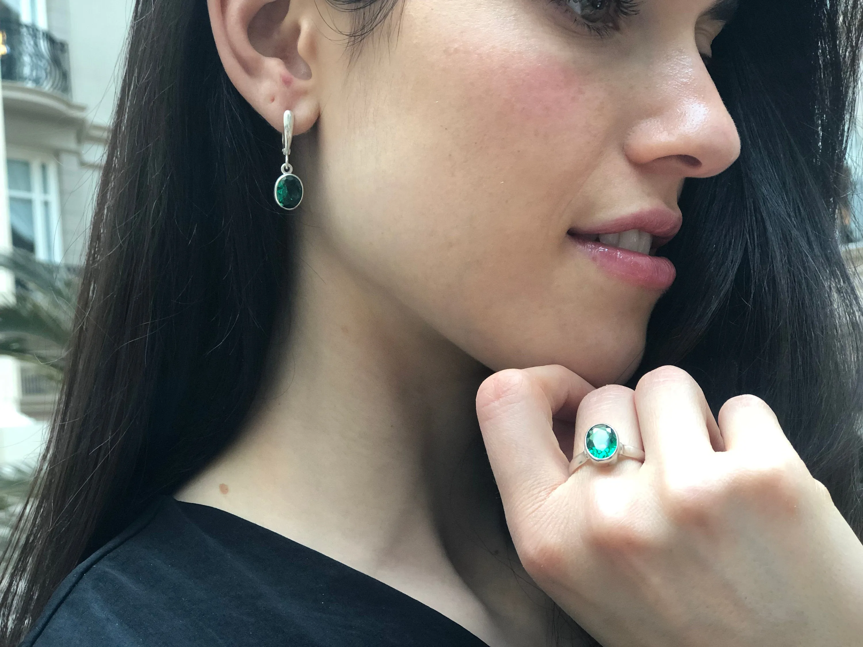 Solitaire Emerald Ring - Green Oval Ring - Vintage Bezel Ring