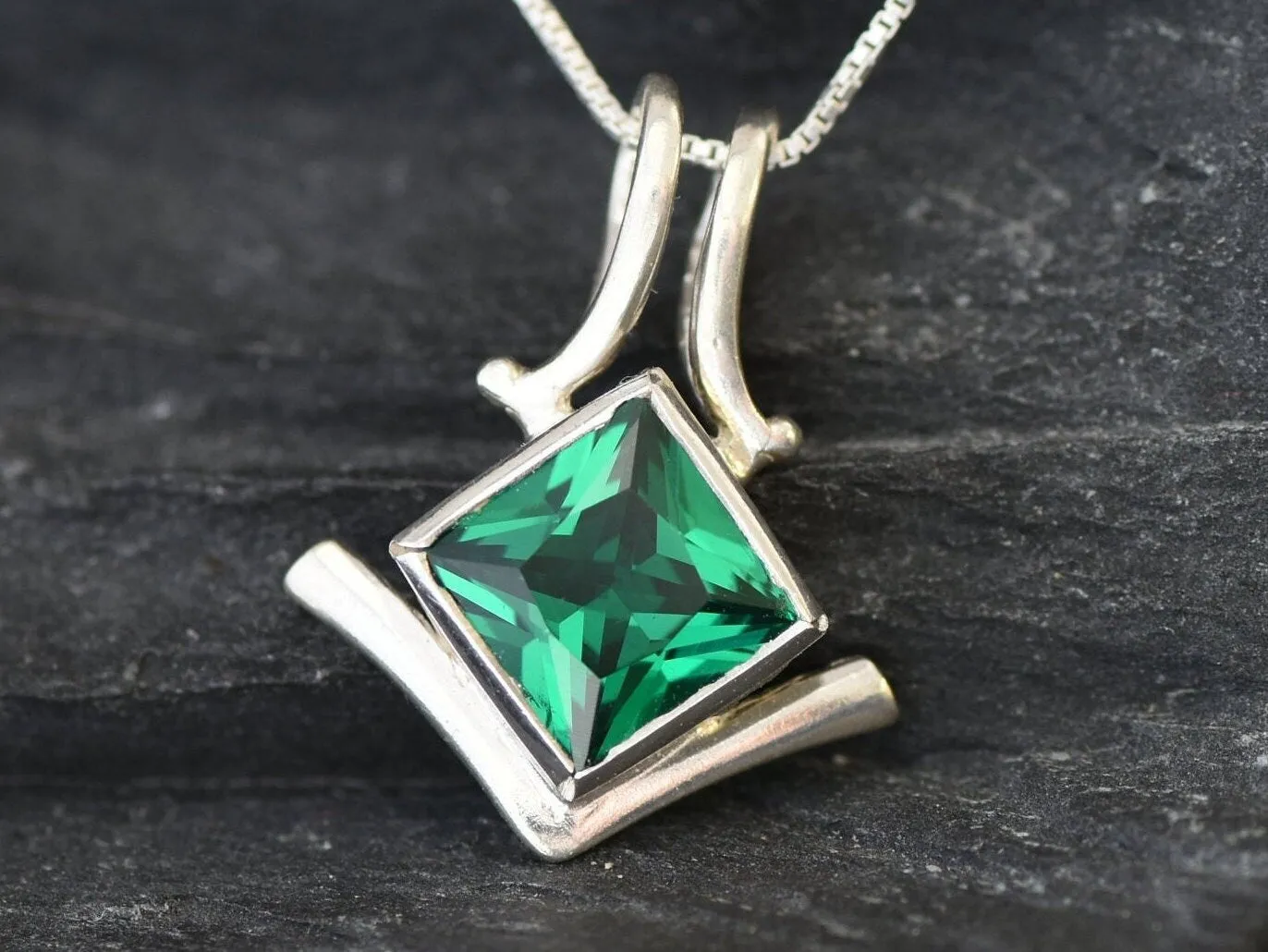 Square Emerald Pendant - Green Square Necklace -  Vintage Square Necklace