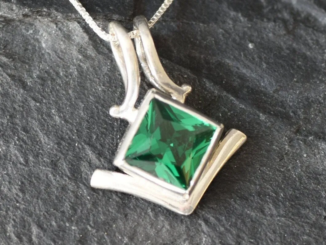 Square Emerald Pendant - Green Square Necklace -  Vintage Square Necklace